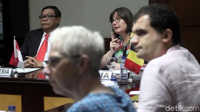 Sekjen DPD Terima Delegasi UC Leuven-Limburg Belgia