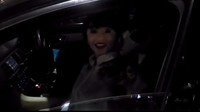 Dewi Perssik pada saat kejadian. Foto: Screenshot Video