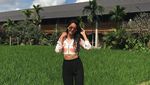 Foto: Gaya Liburan Cantik Bunga Jelitha