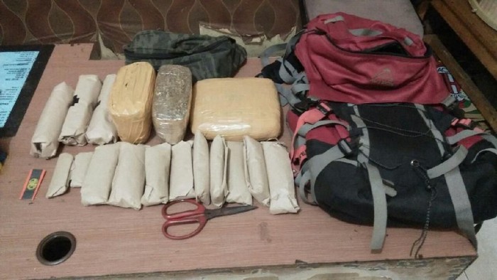 Polisi Tangkap 7 Pengedar Ganja di Cipondoh Tangerang