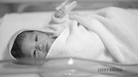 Lucunya si kecil Qiandra yang sudah mulai sadar kamera. (Dok. Instagram/dierabachir)