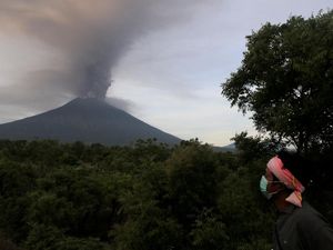 Gunung Agung Meletus, Mentan Jamin Stok Beras di Bali Aman