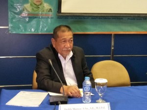 Baca Pesan Menyentuh Fahri, Deddy Mizwar Hampir Menangis