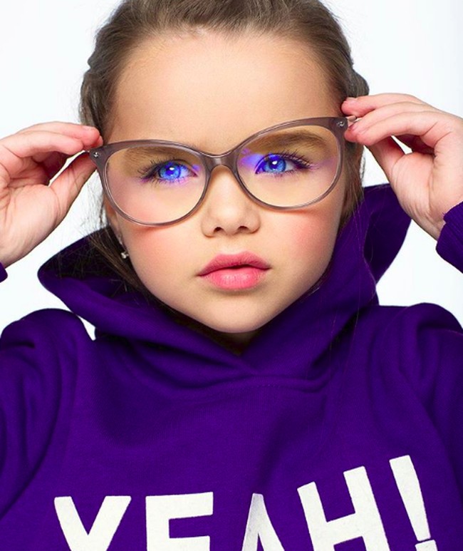 Bahkan beberapa ahli mode percaya bahwa gadis yang berasal dari Rusia ini akan memiliki karier menjanjikan dengan kecantikan yang dimilikinya. Foto: Instagram