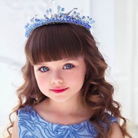 Gadis kecil yang memiliki pengikut Instagram lebih dari 497 ribu ini disebut-sebut sebagai anak paling cantik sedunia. Apakah kamu juga setuju? Foto: Instagram