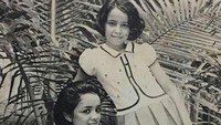 Ini duo cantik yakni Chintami dan Minati Atmanegara. (Dok. Instagram/shafiraretro)
