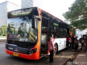 Sopir Metromini Hadang Bus TransJ, Sandi: Kita Bina dan Integrasikan