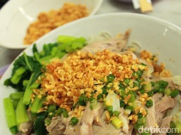 Mumpung Hari Sabtu, Yuk, Sarapan Bihun Bebek yang Gurih Mantap!