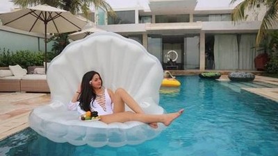 Ini Erika Carlina yang Mulai Blak-blakan Hubungannya dengan Aldi Maldini