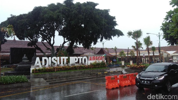 Bandara Internasional Adisutjipto