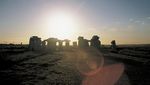 Foto: Ini Kembaran Stonehenge, Tapi dari Mobil Bekas