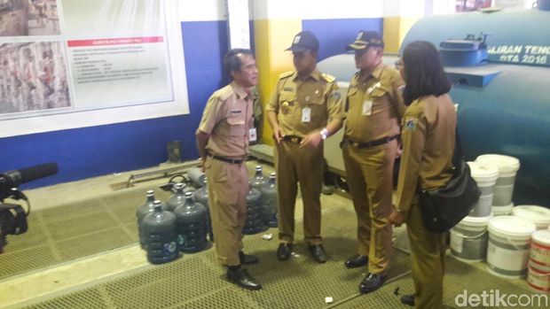 Curah Hujan Tinggi, Anies Cek Kesiapan Stasiun Pompa Pasar Ikan
