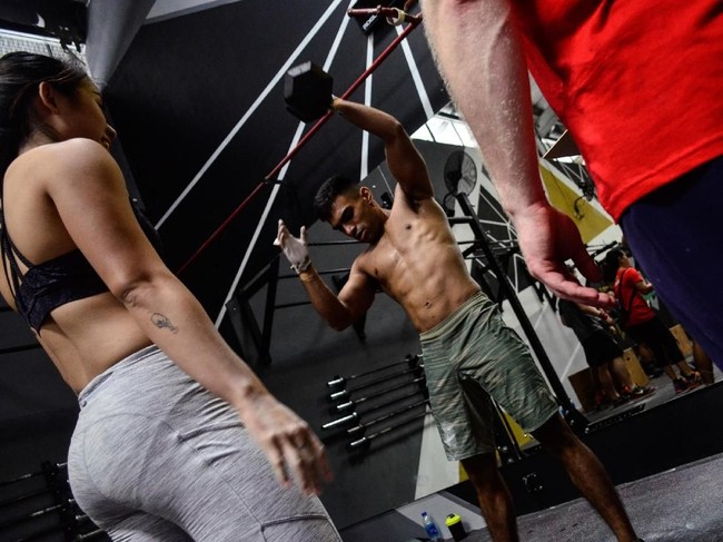 4 Gerakan Simpel untuk Badan Sekencang Para Jagoan Crossfit