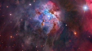 Di rasi Orion, pada jarak 1467 tahun cahaya dari planet kita terdapat refleksi nebula NGC 2023. Sang fotografer memberi sorotan kepada NGC 2023 untuk membawa semua detail indah yang terlihat di sepanjang diameternya dari jarak 4 tahun cahaya, sehingga menjadikannya salah satu refleksi nebula yang pernah ditemukan. Foto: Warren Keller via PopSugar