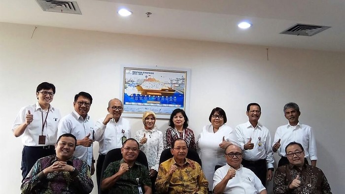 Rini Pindahkan Direktur PLN ke Pertamina