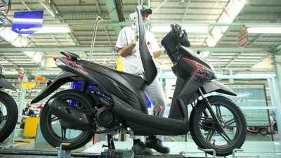 Motor Paling Laris di Indonesia 2017 adalah...