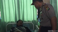 Para korban mengalami luka melepuh di pergelangan dan telapak tangan. Foto: dok. Istimewa