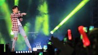 Eric Nam mengaku pernah mengalami serangan panik yang mendadak dalam sebuah kesempatan. Dia tiba-tiba merasa sakit di dada dan terpikir untuk menelepon 911 saat tengah berada di New York. Solois itu mengaku sudah mengalami hal yang sama sejak 2019. (Foto: Mecima Pro)
