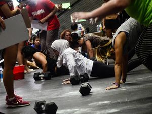Foto: Para Wonder Woman di Kontes Adu Kebugaran