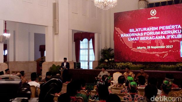 Presiden Jokowi dan para tokoh lintas agama