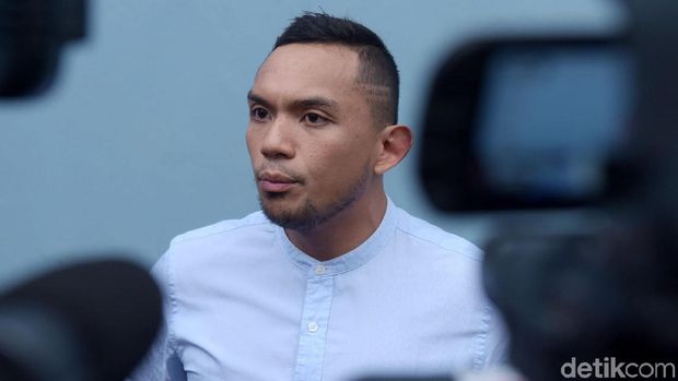 Pangeran Harry Tunangan, Istri Sunu Bicara Isu Nikah Suaminya dengan Pipik