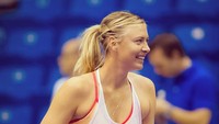Sharapova baru kembali mengayun raket pada April 2017 lalu. Dia sempat absen selama beberapa bulan akibat tersangkut kasus doping. (Instagram @marisharapova)