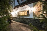 Wah, Desa Kecil di Pegunungan Italia Ternyata Punya Restoran Berbintang 3 Michelin!