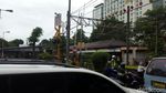 Foto: Ini Palang Perlintasan di Kalibata yang Patah Ditabrak Kopaja
