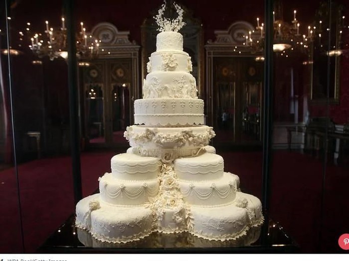 royal wedding cake