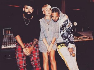 Single Terbaru Agnez Mo dan Chris Brown Langsung Hits!