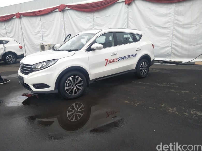 Berapa Harga Mobil China Pesaing CR-V Berapa Harga Mobil China Pesaing CR-V