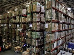 Pekerja Gudang Toko Online Ini Dibayar Ratusan Ribu Per Jam