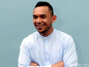 Fakhrul Razi: Berhijab atau Nggak, Kamu Tetap Rina Nose yang Baik