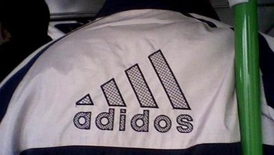 Lucunya Produk-produk Aparel Palsu: Adidos, Mike, dan Ball Star