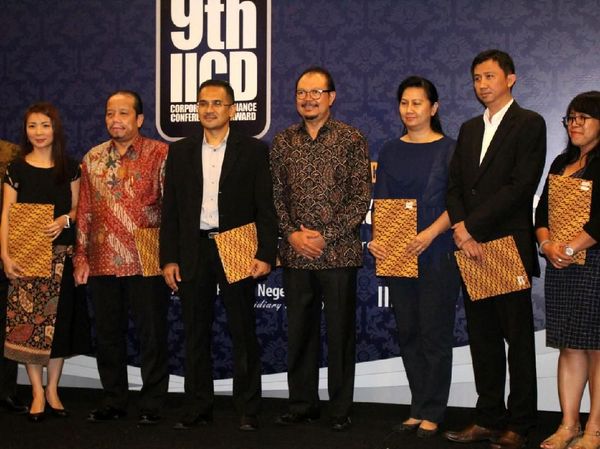 Penyerahan IICD Award