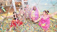 Letaknya berada di Los Angeles, California, AS. Tempat ini bersifat temporer, berkeliling di wilayah AS seperti sebuah pameran (Instagram/wearethehappyplace)