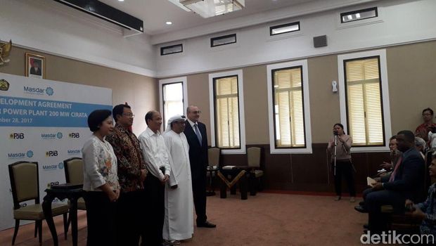 PJB dan Masdar garap proyek PLTS di Cirata