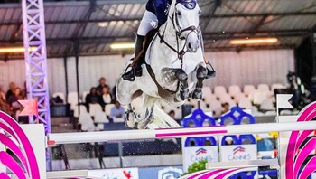 Dan Jennifer pun tak mau kalah. Foto: Instagram