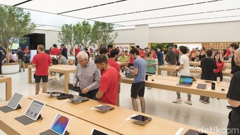 Di Apple Chastone Store kini terdapat Genius Grove sebagai tempat konsumen mendapat bantuan teknis. Foto: Broadsheet/Pate Dillon