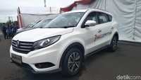 Sokon Glory 580 merupakan produk pertama yang diproduksi dan dipasarkan di Indonesia dengan mengusung nilai tinggi. Foto: Ruly Kurniawan