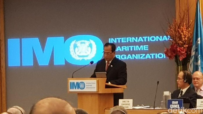 Menhub Budi Karya Paparkan Konektivitas Perairan RI di Sidang IMO