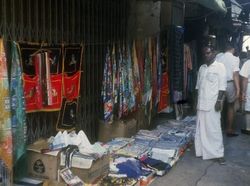 Mengejutkan! Foto Warna Singapura Kala Masih Negara Miskin