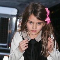 Anak dari pasangan selebriti Tom Cruise dan Katie Holmes, Suri Cruise juga memiliki kecantikan yang luar biasa. Gadis kecil kelahiran 2006 ini juga memesona dengan gaya fashionnya yang selalu stylish. Foto: Istimewa