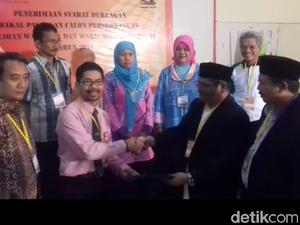 Ghautsun dan Muslih Daftar Pilkada Tegal Sebagai Calon Independen