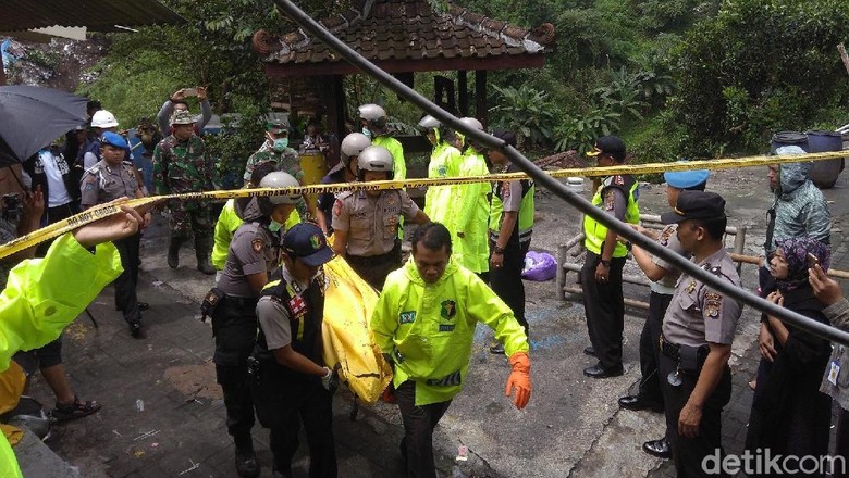 Bencana Cuaca Ekstrem, Kapolda DIY Tetapkan Status Siaga I Bencana Cuaca Ekstrem, Kapolda DIY Tetapkan Status Siaga I
