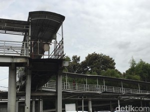 JPO Jembatan Gantung Masih Buntung, Pelajar Was-was Saat Menyeberang