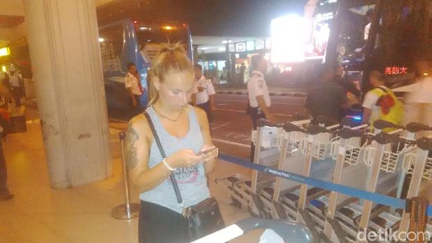 Bandara Ngurah Rai Dibuka, Sejumlah Turis Tetap Pilih Naik Bus