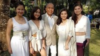 Saffron Llewellyn, cucu Bondan Winarno menuliskan kalimat duka atas kepergian sang kakek di jejaring instagramnya. (Dok. Instagram/maknyusbw)
