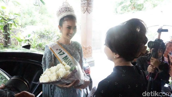 Foto: Welcome Home Kevin Lilliana, Juara Miss International 2017!