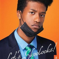 Setelah itu, dia juga menorehkan rekor berikutnya. Han Hyun Min menjadi orang kulit hitam pertama yang dipilih brand seragam sekolah Skool Looks menjadi model. “Han Hyun Min dengan segala keunikannya dan jiwa bebasnya sesuai dengan brand kami, itulah kenapa kami memilihnya sebagai model,” ujarnya. Dok. Instagram, Dok. Skool Looks